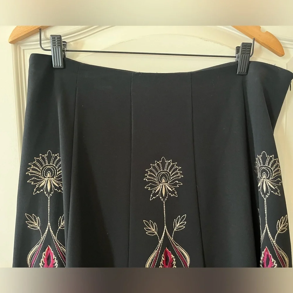Sunny Leigh Elegant Black Patterned Mid-Length Skirt Women’s Size 14 - Picture 4 of 16